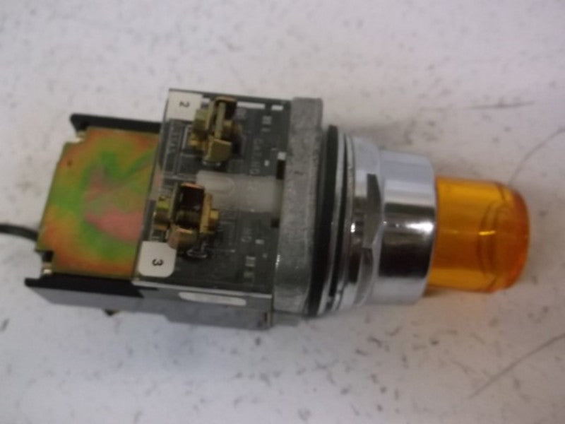 SIEMENS 52PA6G9A PUSHBUTTON AMBER  UNMP