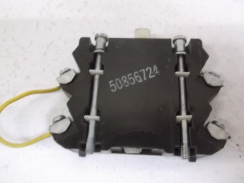 CUTLER HAMMER C320KA3 AUXILIARY CONTACT 600VAC  UNMP