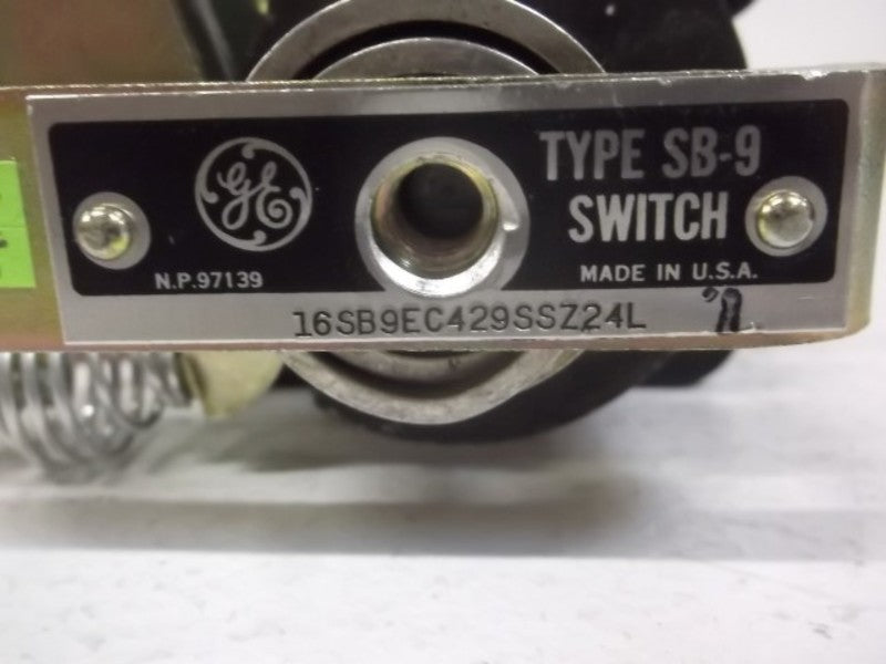 GENERAL ELECTRIC 16SB9EC429SSZ24L TYPE SB-9 SWITCH (AS PICTURED)  UNMP