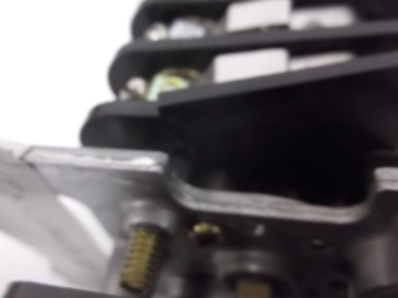 GENERAL ELECTRIC 16SB9EC429SSZ24L TYPE SB-9 SWITCH (AS PICTURED)  UNMP