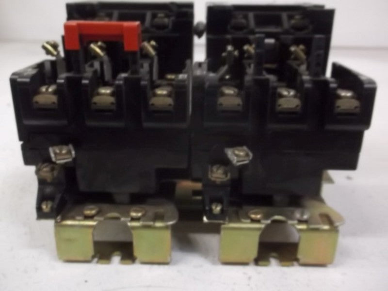 SQUARE D 8810-SCO-4 CONSTANT/VARIABLE STARTER NEMA SIZE 1  UNMP
