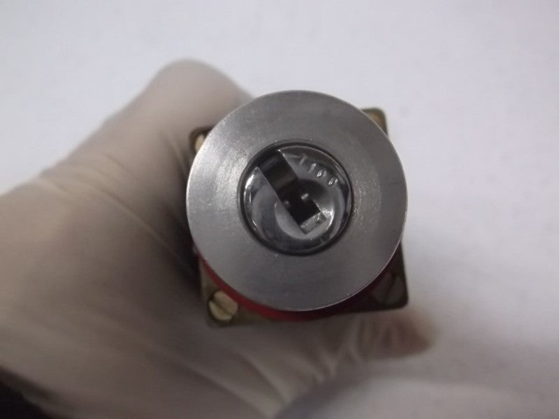 ALLEN BRADLEY 800MR-N32Q SER. A SELECTOR SWITCH (AS PICTURED)  UNMP