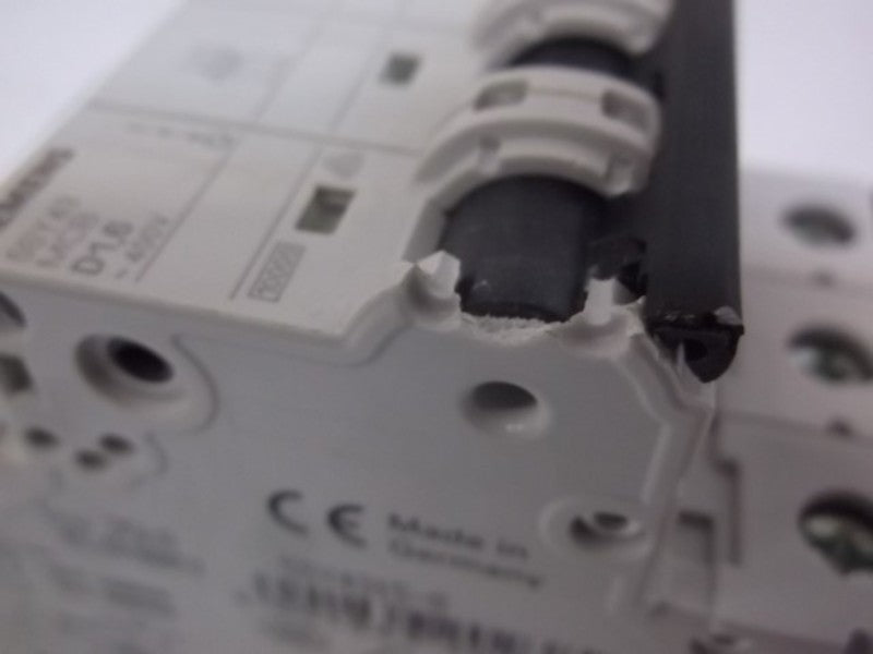 SIEMENS 5SY4315-8 SUPPLEMENTARY PROTECTOR (AS PICTURED)  NSNP