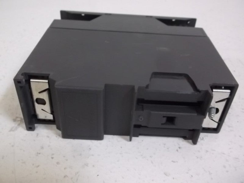 SIEMENS 6ES7-343-2AH01-0XA0 COMMUNICATIONS PROCESSOR  UNMP