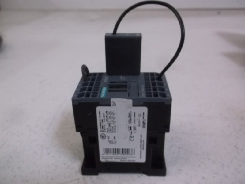 SIEMENS 3RT2017-2KB42-1LA0 CONTACTOR  UNMP