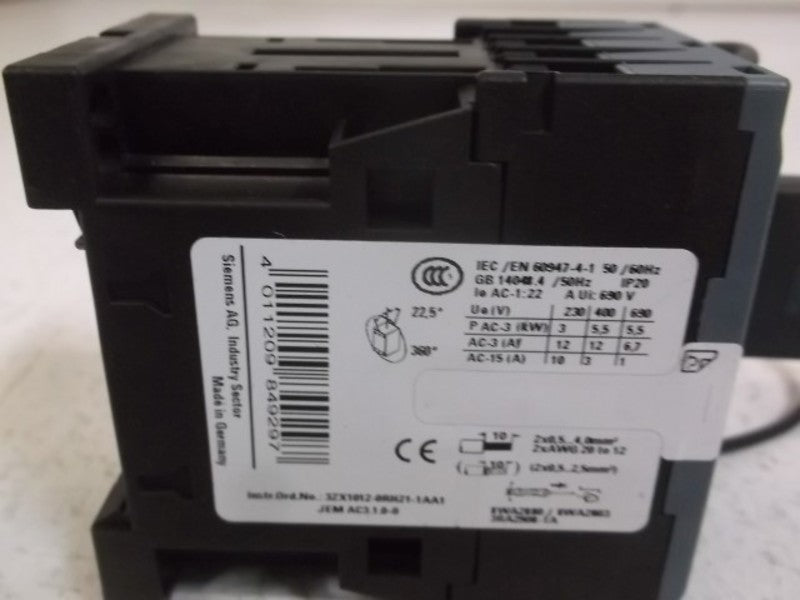 SIEMENS 3RT2017-2KB42-0LA0 CONTACTOR  UNMP