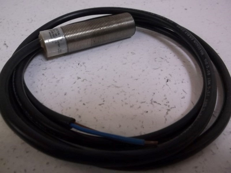 CUTLER HAMMER E57SAL-18A2 PROXIMITY SWITCH 18MM INDUCTIVE SHORT BODY  UNMP
