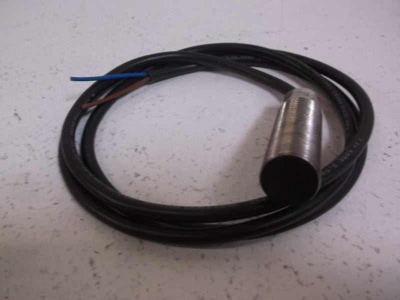 CUTLER HAMMER E57SAL-18A2 PROXIMITY SWITCH 18MM INDUCTIVE SHORT BODY  UNMP