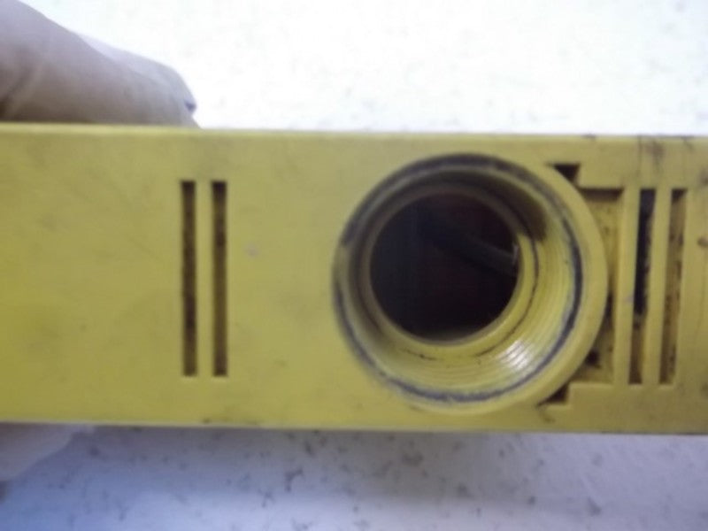 BANNER ENGINEERING Q853E EMITTER (AS PICTURED)  UNMP