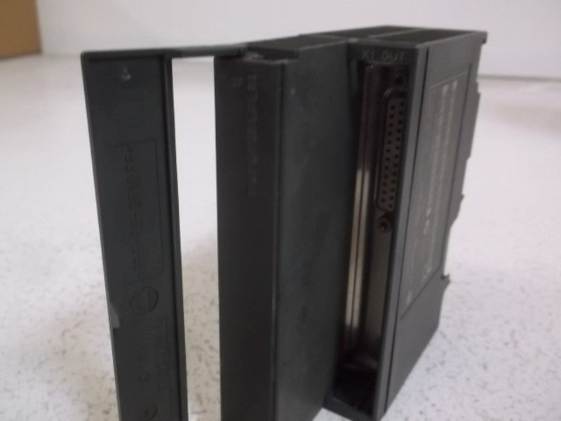 SIEMENS 6ES7-360-3AA01-0AA0 INTERFACE MODULE  UNMP