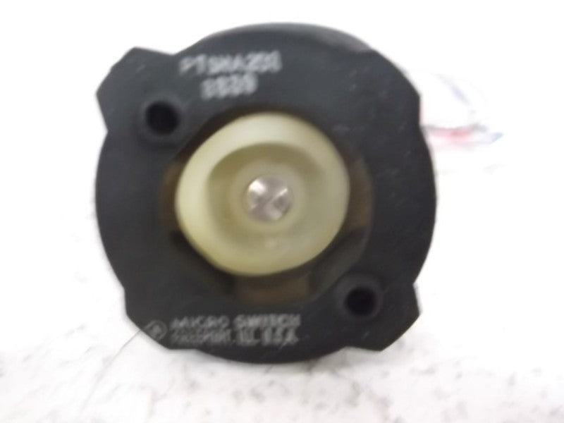 MICRO SWITCH PTSHA201 SELECTOR SWITCH 3 POSITION  NSMP