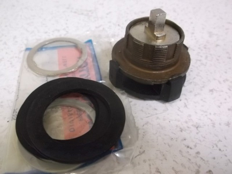 MICRO SWITCH PTSHA201 SELECTOR SWITCH 3 POSITION  NSMP