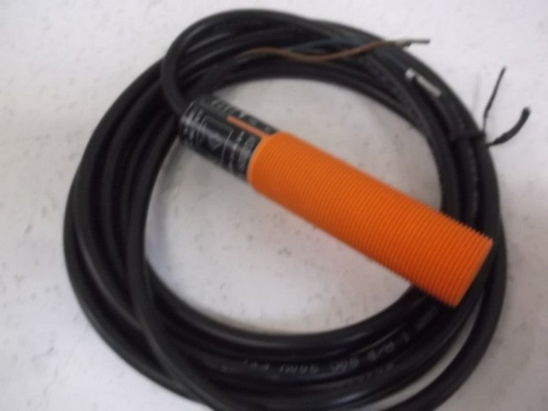 IFM EFECTOR KG0009 CAPACITIVE SENSOR  NSMP