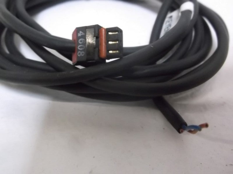 KEYENCE P-2S PHOTOELECTRIC  UNMP