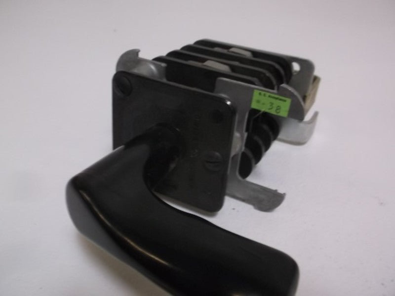 GENERAL ELCTRIC 16SB9CD342SSS2L TYPE SB-9 SWITCH  UNMP