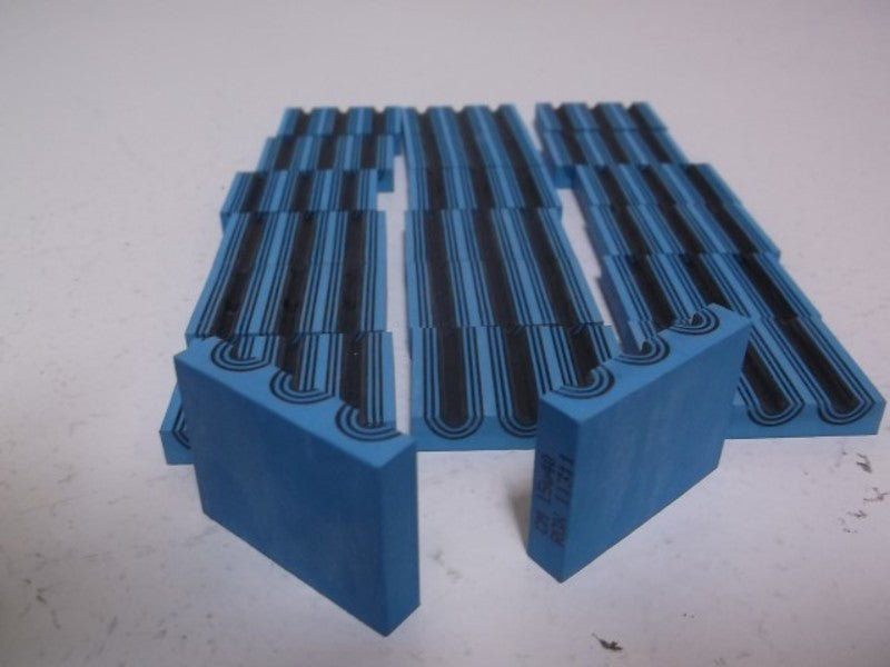 LOT OF 20 ROXTEC CM15W40 CABLE ENTRY MODULE NSNP
