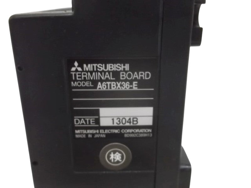 MITSUBISHI A6TBX36-E TERMINAL BLOCK 32PT SOURCE IN 1 WIRE  UNMP