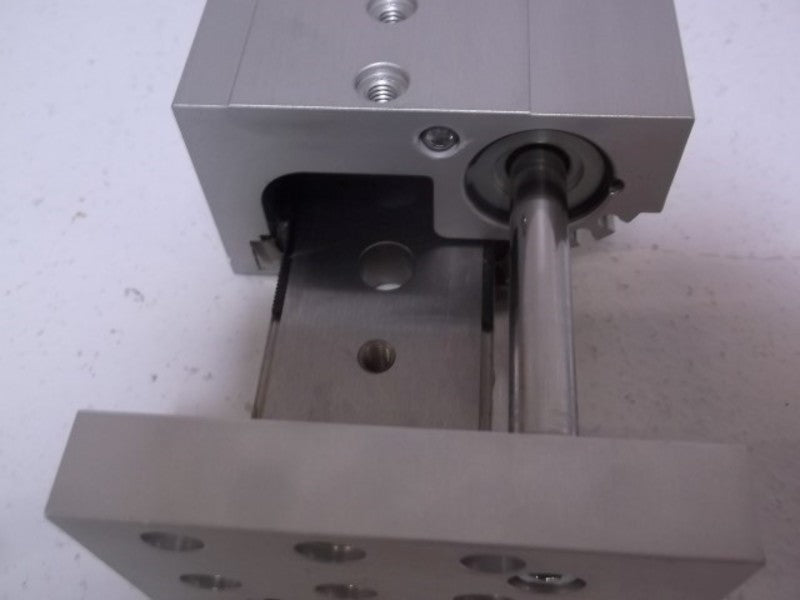 FESTO DGSL-20-50-Y3A MINI SLIDE (AS PICTURED)  NSNP