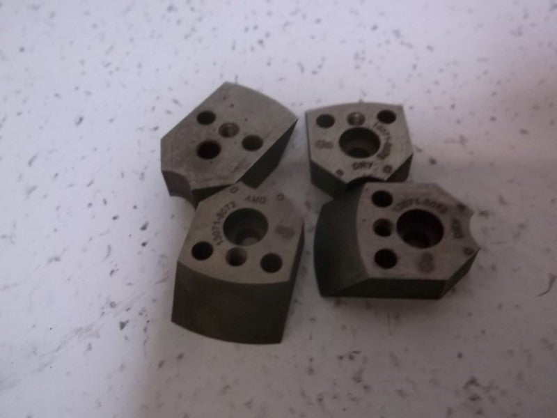 LOT OF 4 LAWLER 13071-8072 DRY NSNP IN A BAG