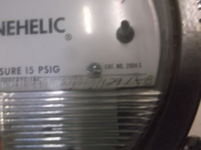DWYER 2004C PRESSURE GAUGE 0-4" WC  UNMP