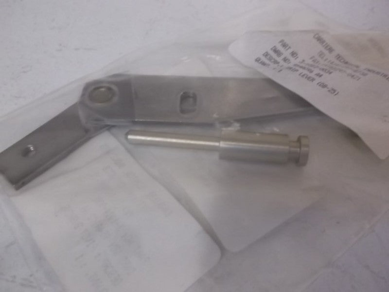 CARRIEERE 3-1012-0034 TRIP LEVER  NSNP
