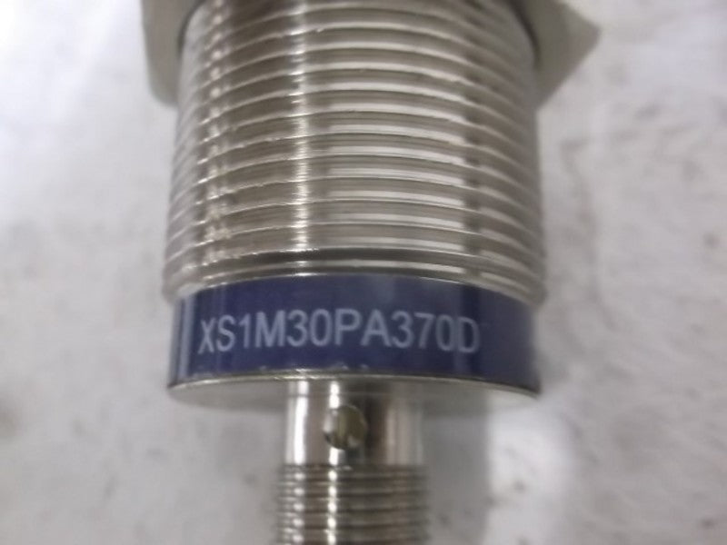 TELEMECANIQUE XS1M30PA370D INDUCTIVE SENSOR 48VDC  UNMP