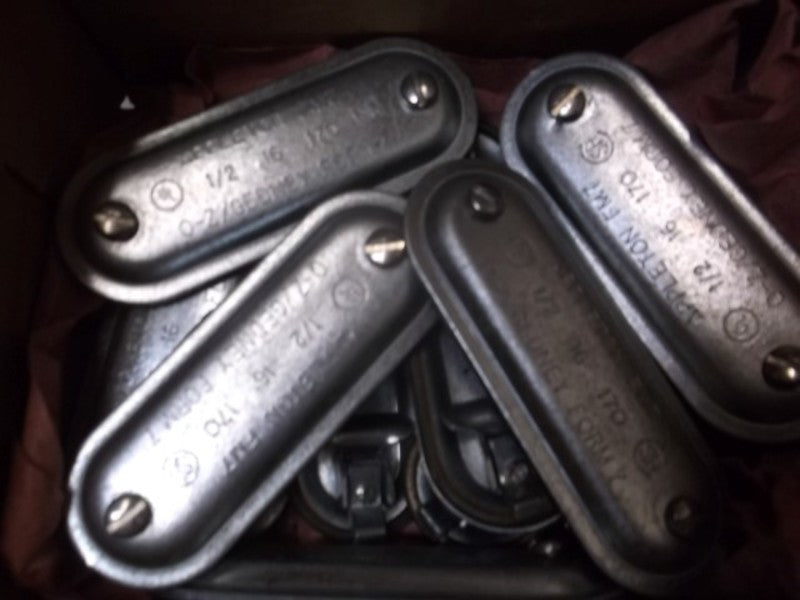 LOT OF 11 APPLETON APP170IG COVER W/GASKET NSMP