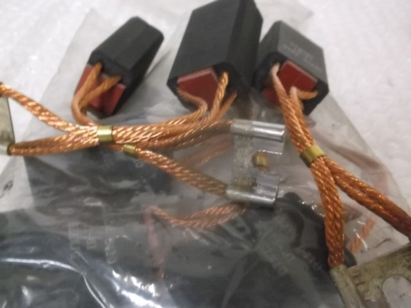 LOT OF 6 HELWIG 11-81 CARBON BRUSHES NSNP