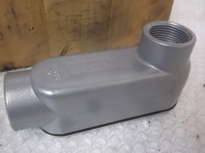LOT OF 4 COOPER LB35-CGN CONDUIT BODY COVER & FIB GASKET 1" NSMP
