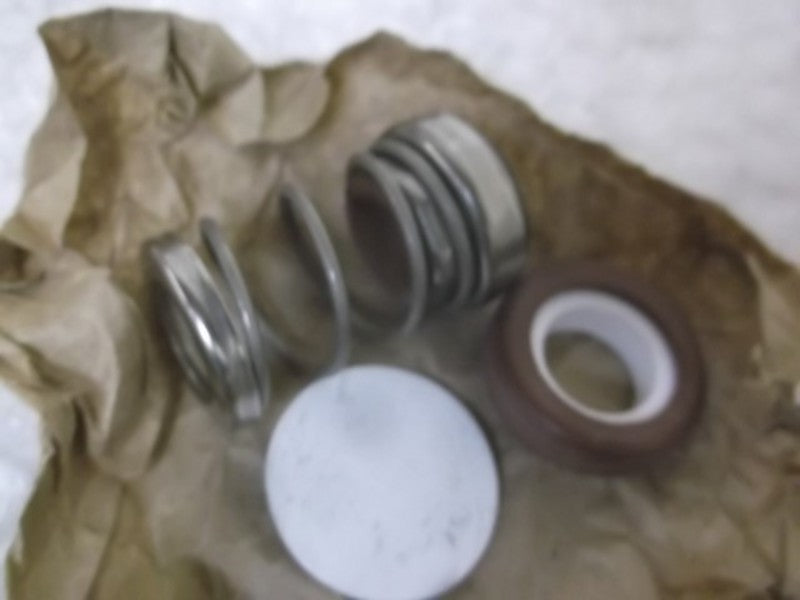LOT OF 2 FLOWSERVE 168V SHAFT SEALS NSMP
