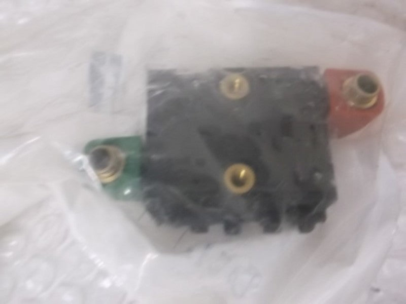 PARKER PSB-A12 STEP MODULE SUBBASE 4MM SWIVEL PUSH-IN  FACTORY BAG