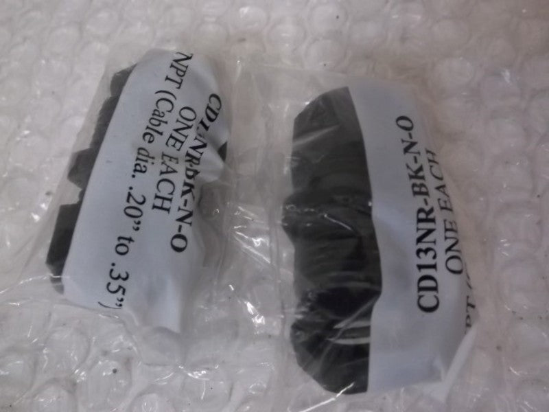 LOT OF 2 CD13NR-BK-N-O CONNECTOR 1/2" NPT NYLON FACTORY BAG