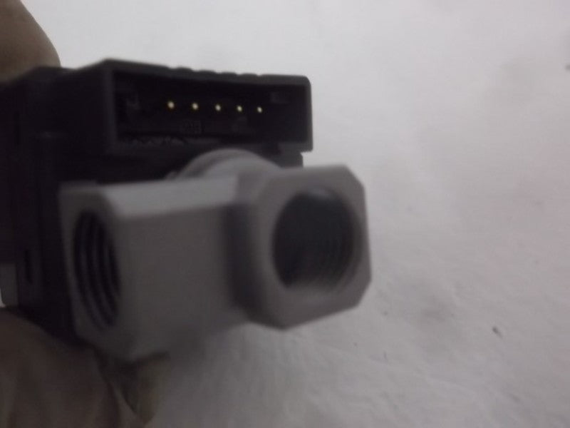 KEYENCE AP-C33K PRESSURE SENSOR DIGITAL DISPLAY  NSNP