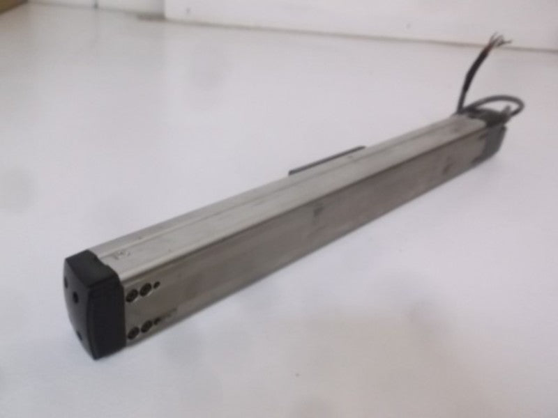 IAI SA-S5H-300 ACTUATOR 300MM STROKE  UNMP