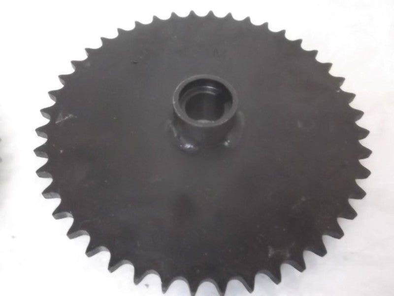 LOT OF 2 P01 DRIVE SPROCKET NSNP