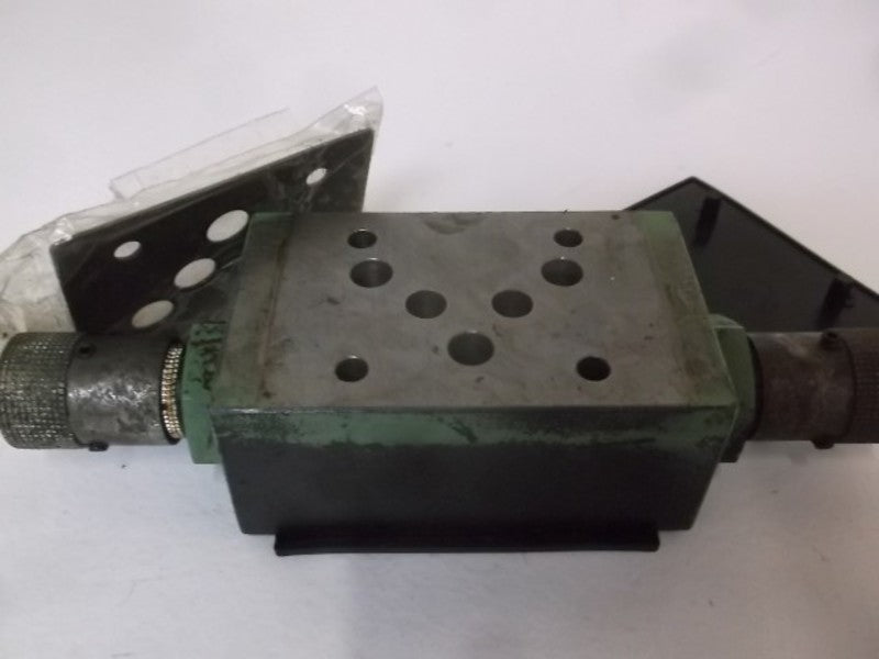 PARKER FM3-20 VALVE  UNMP