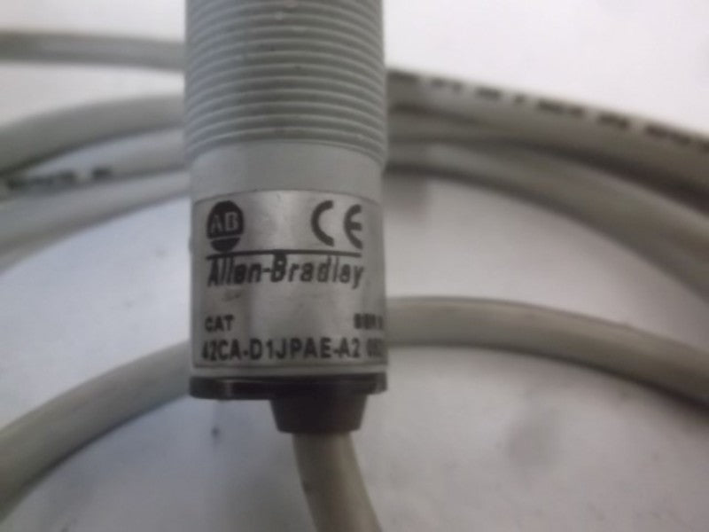 ALLEN BRADLEY 42CA-D1JPAE-A2 SER. B CYLINDRICAL SENSOR 18MM  UNMP