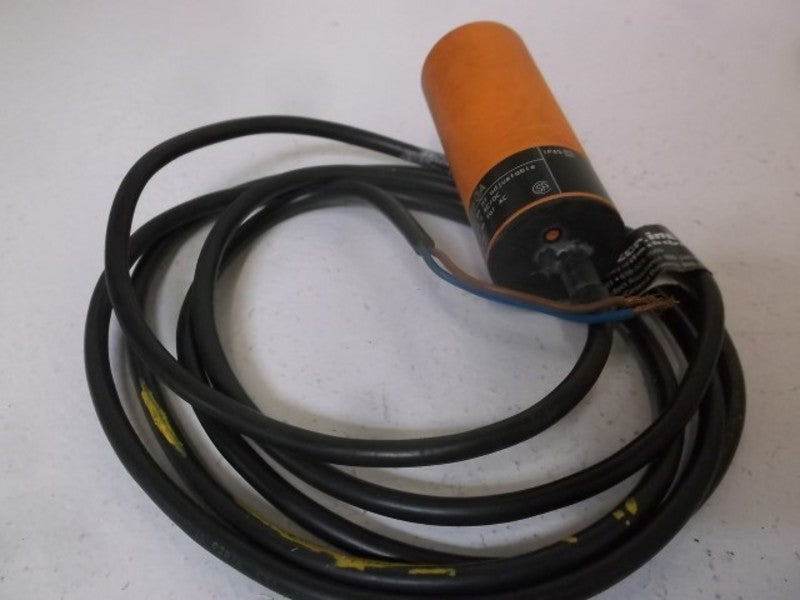 IFM EFECTOR KB0040 CAPACITIVE SENSOR  UNMP