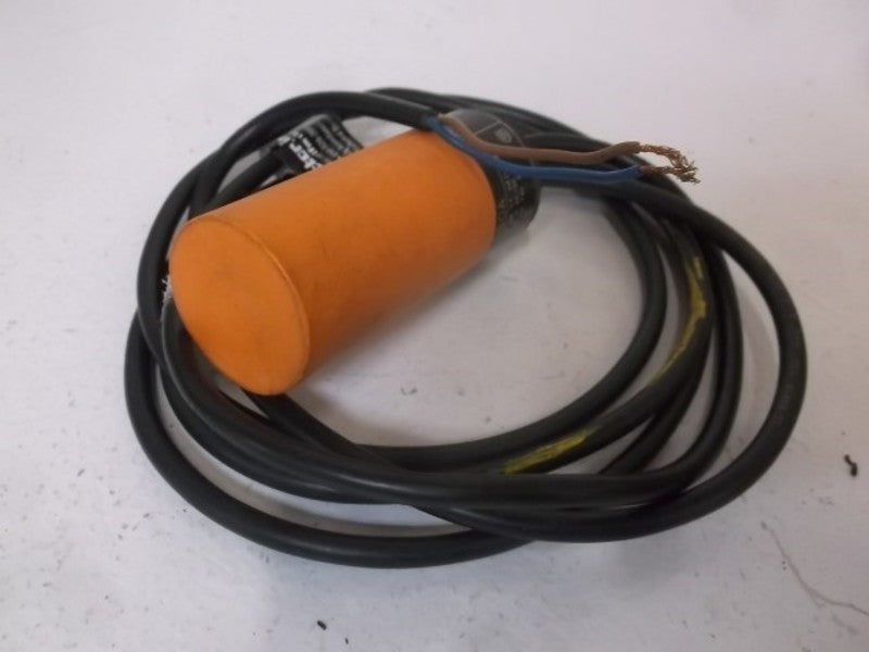 IFM EFECTOR KB0040 CAPACITIVE SENSOR  UNMP