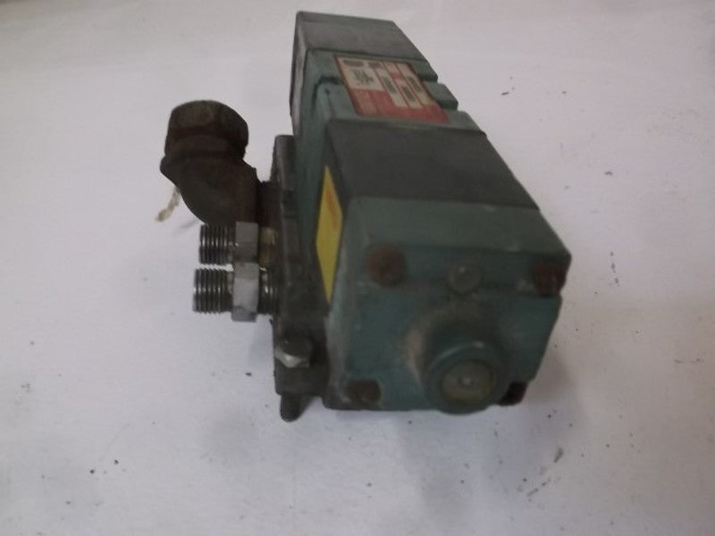 NUMATICS 152SS431K SOLENOID VALVE (AS PICTURED)  UNMP