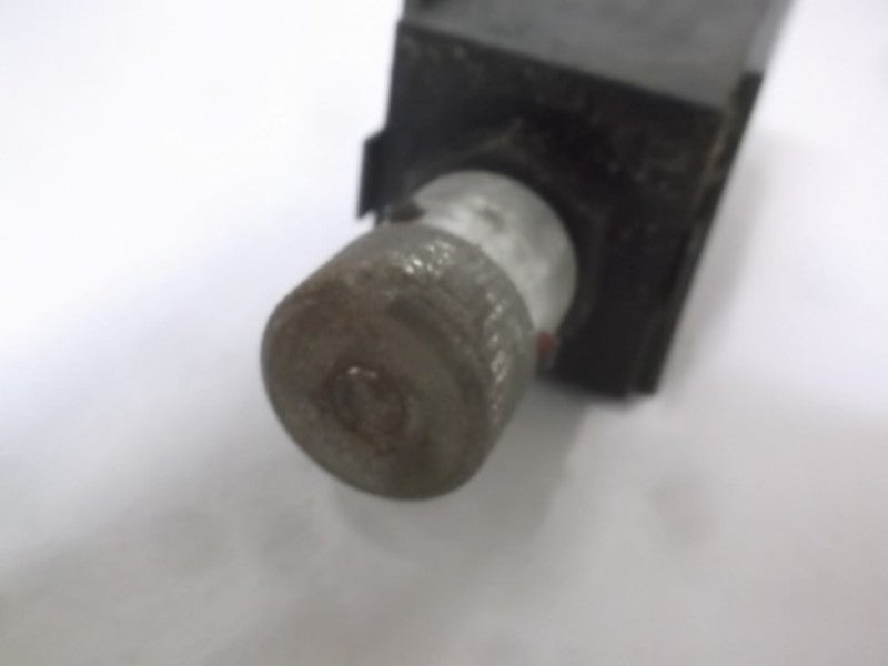 PARKER FM220 FM2-20CV HYDRAULIC FLOW CONTROL VALVE  NSMP