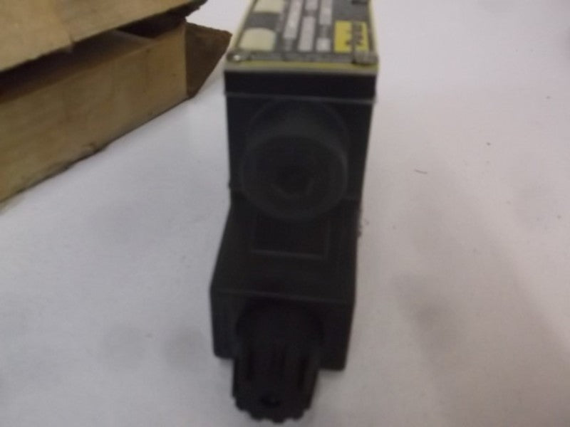 PARKER D1VW1C56Y40 DOUBLE FLOW CONTROL VALVE  NSMP
