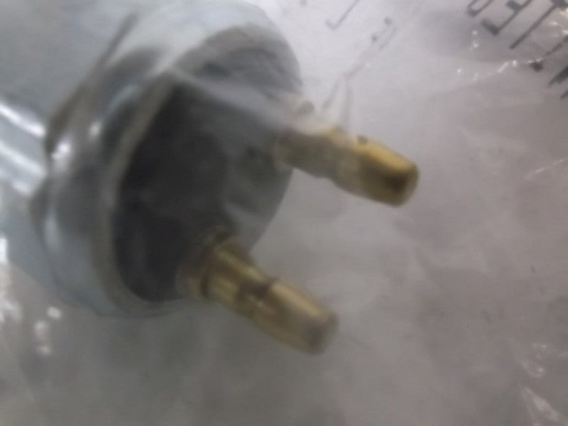 HYSTER 139173 PRESSURE SWITCH  NSNP IN A BAG