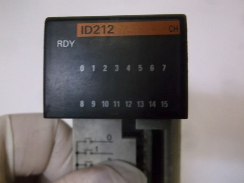 OMRON CQM1-ID212 INPUT MODULE 16-POINT * USED *