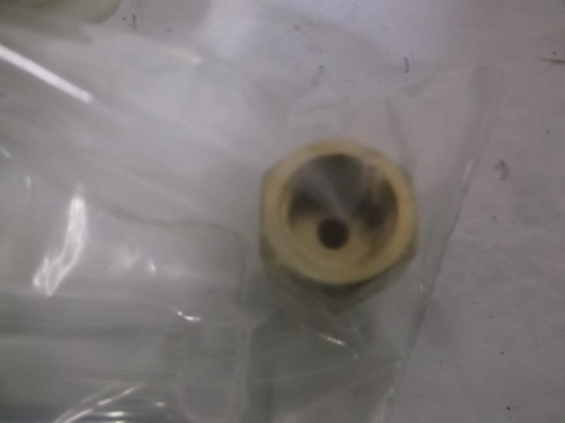 LOT OF 5 GRACO 24P797 DD INVISI PAC NOZZLE HOT MELT NSMP