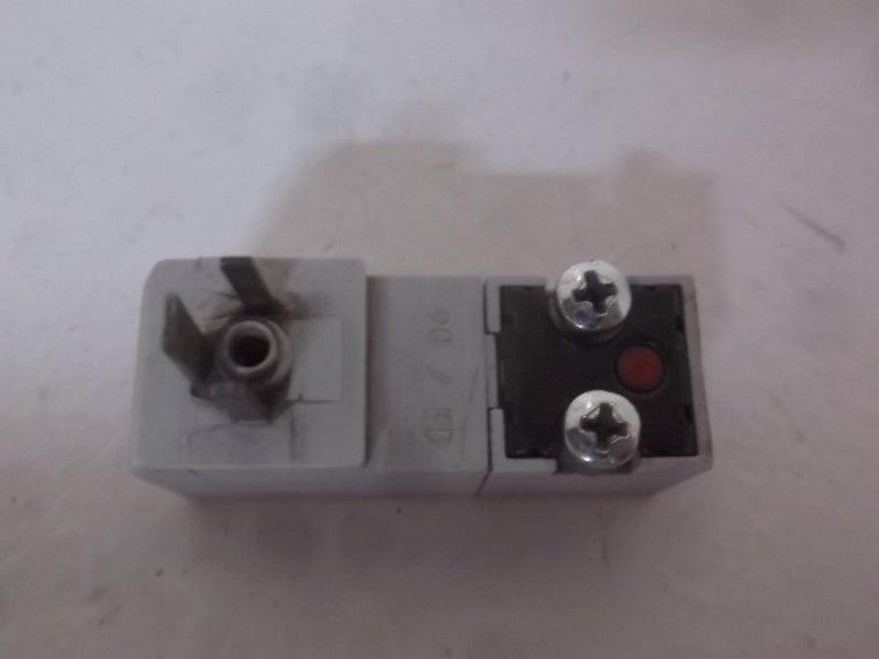 CLIPPARD E3O15E 3-WAY VALVE  NSNP