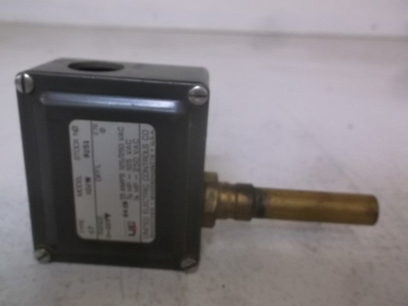 UNITED ELECTRIC C7-102W-9251 PRESSURE SWITCH  UNMP