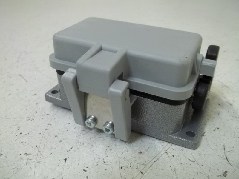 THOMAS & BETTS PB410 PANEL MOUNT BASE  NSNP