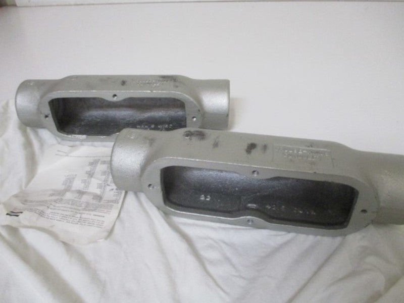 LOT OF 2 CROUSE-HINDS C58 CONDUIT OUTLET BODY 1.5" NSMP
