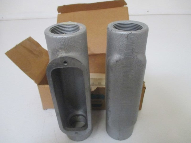 LOT OF 2 CROUSE-HINDS C-448 CONDUIT BODY 1-1/4" NSMP